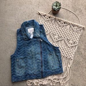 New BKE Jean Vest Size XL